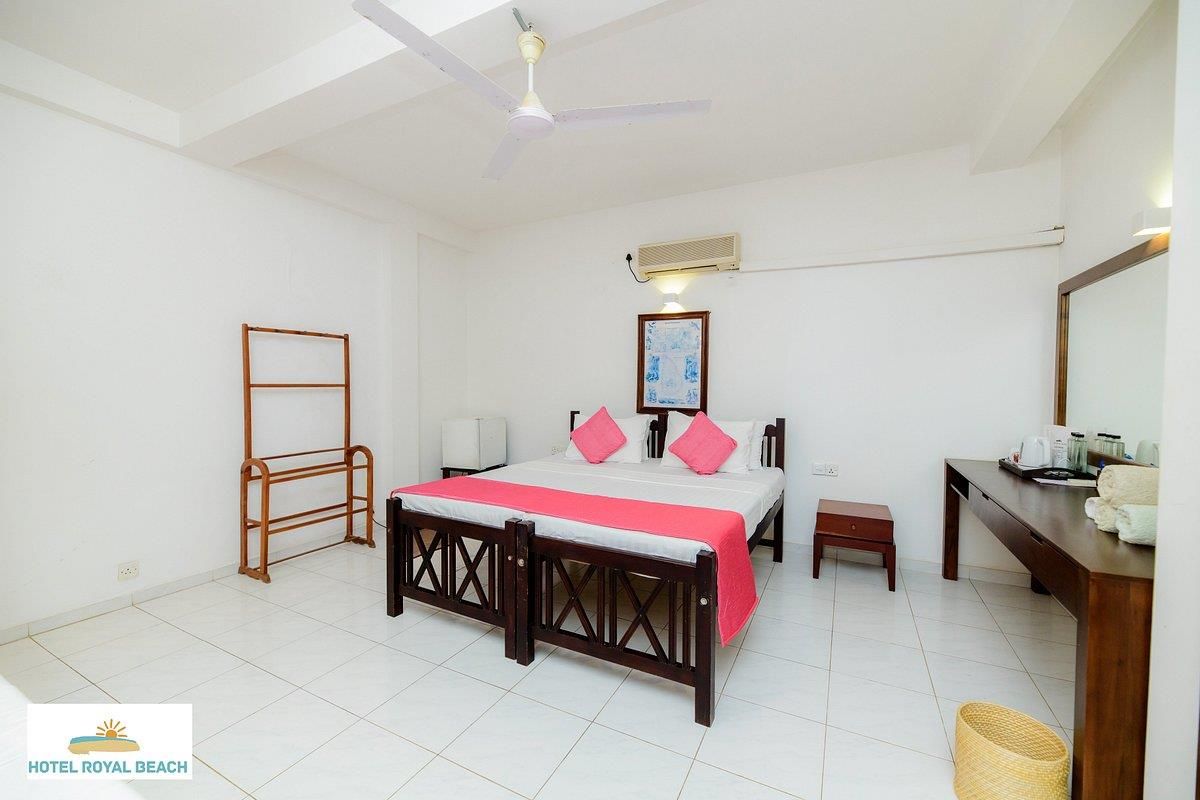 ROYAL BEACH HIKKADUWA - 18