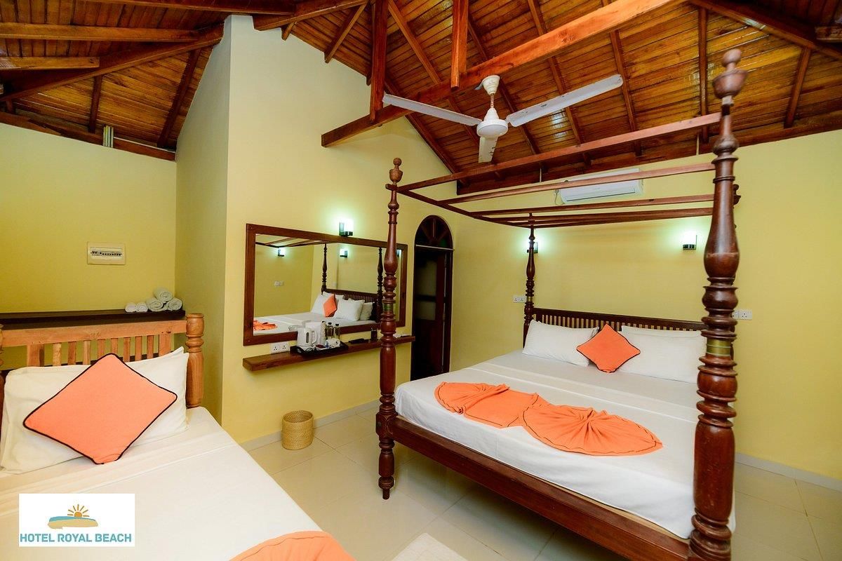 ROYAL BEACH HIKKADUWA - 3