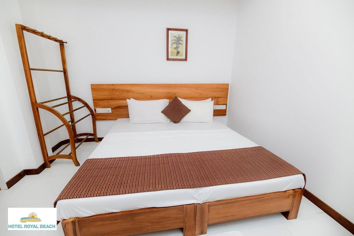 ROYAL BEACH HIKKADUWA - 22