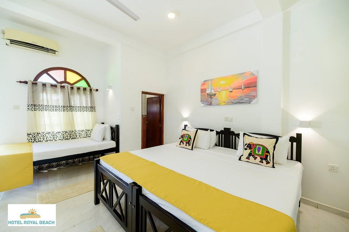 ROYAL BEACH HIKKADUWA - 31