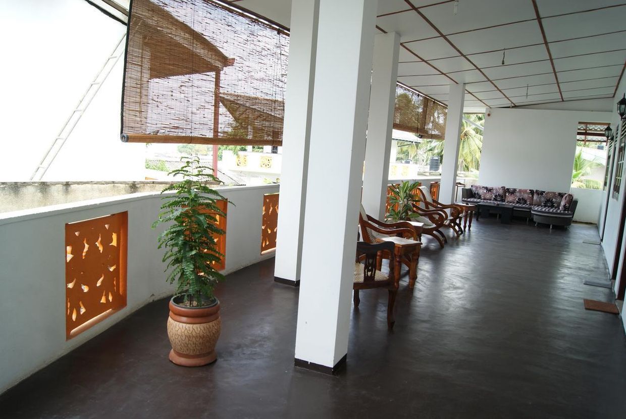 BEACH PRIME TIME - 17