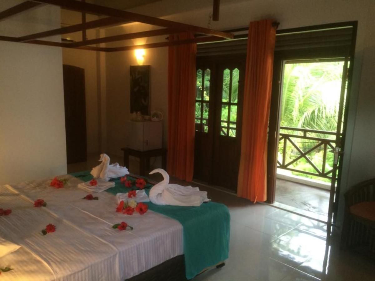 BEACH PRIME TIME - 30