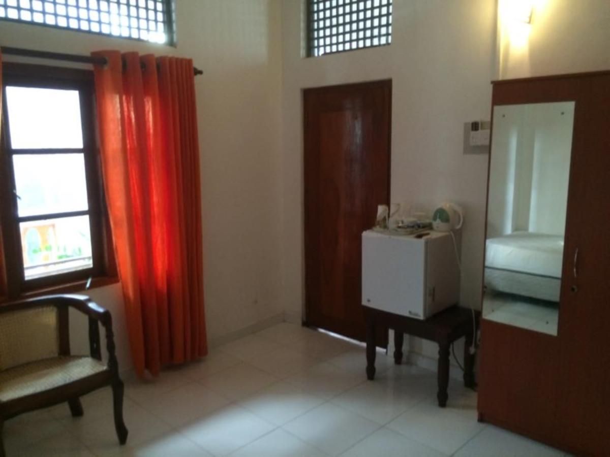 BEACH PRIME TIME - 34