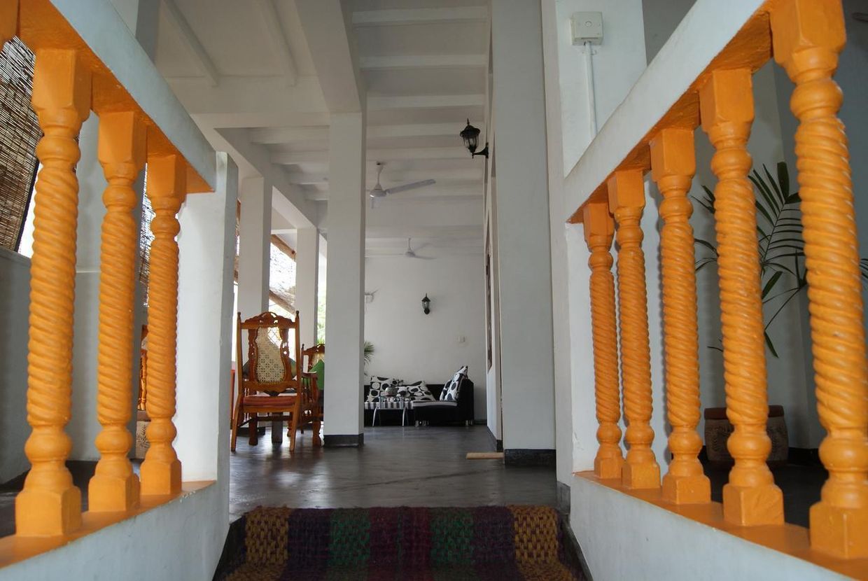 BEACH PRIME TIME - 9