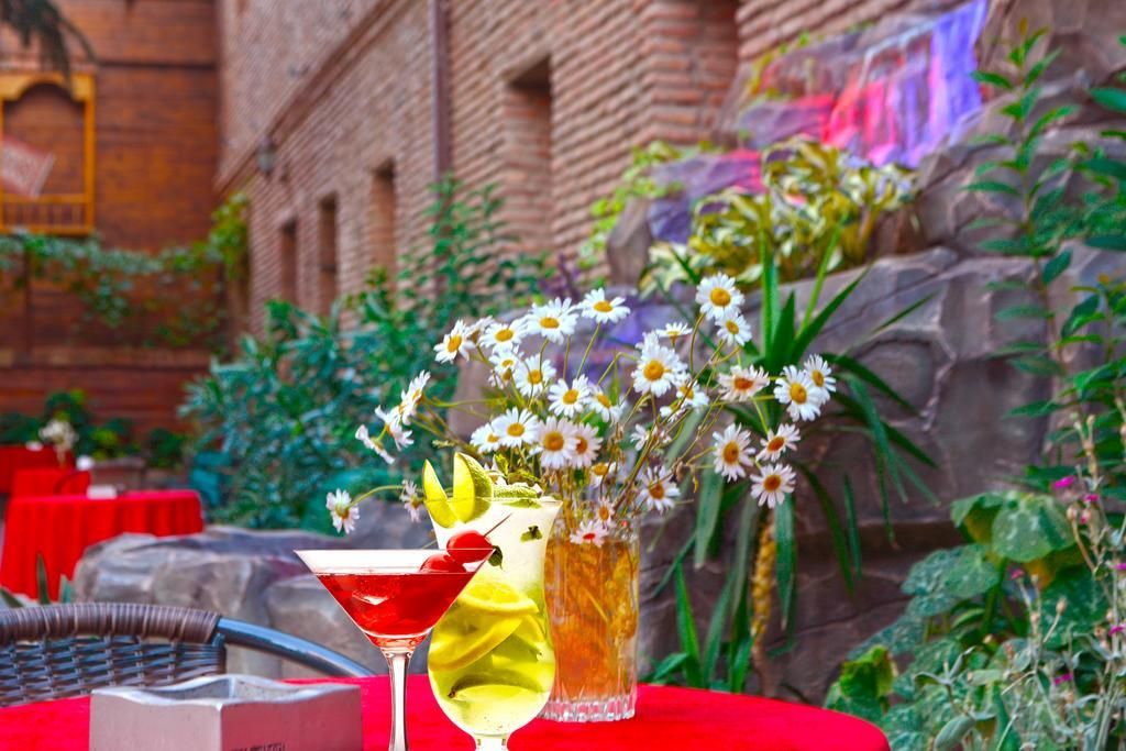 TIFLIS HOTEL TBILISI - 14