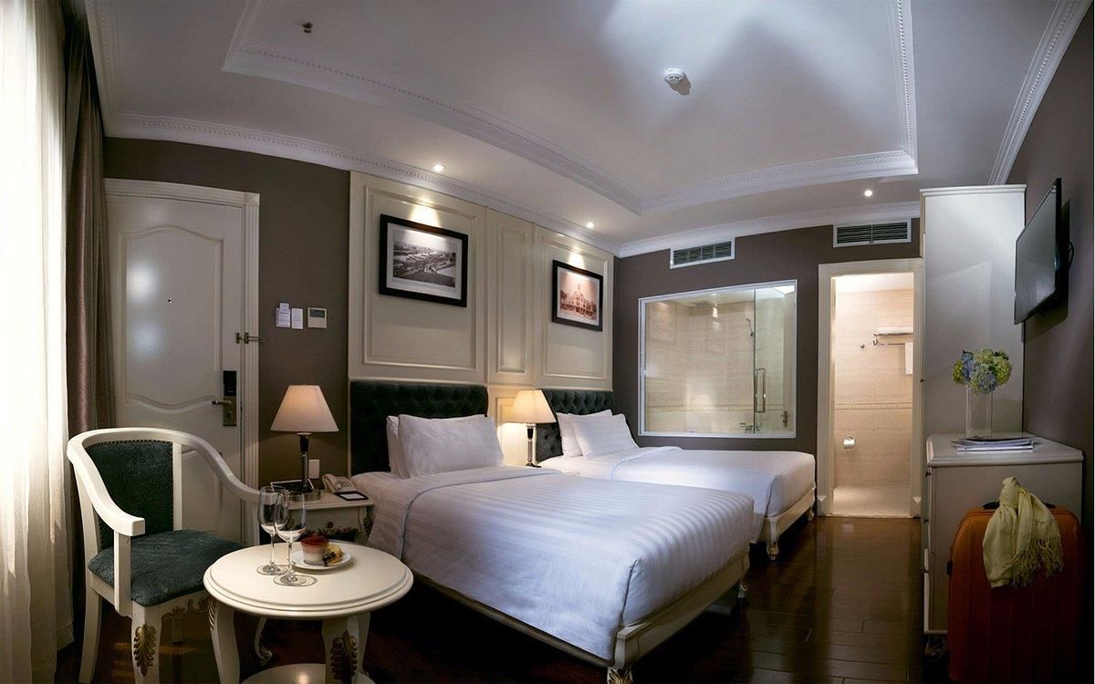 SILVERLAND JOLIE HOTEL - 17