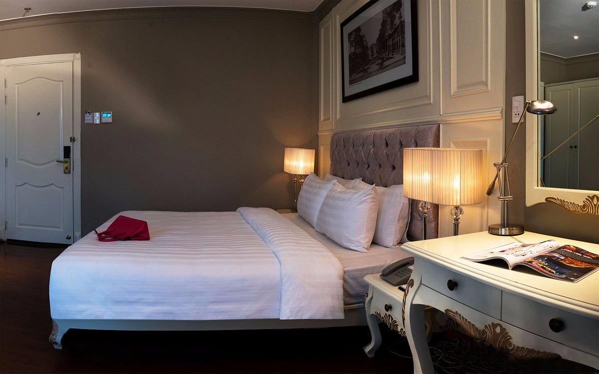 SILVERLAND JOLIE HOTEL - 19