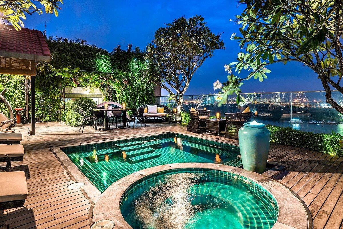 SILVERLAND JOLIE HOTEL - 24