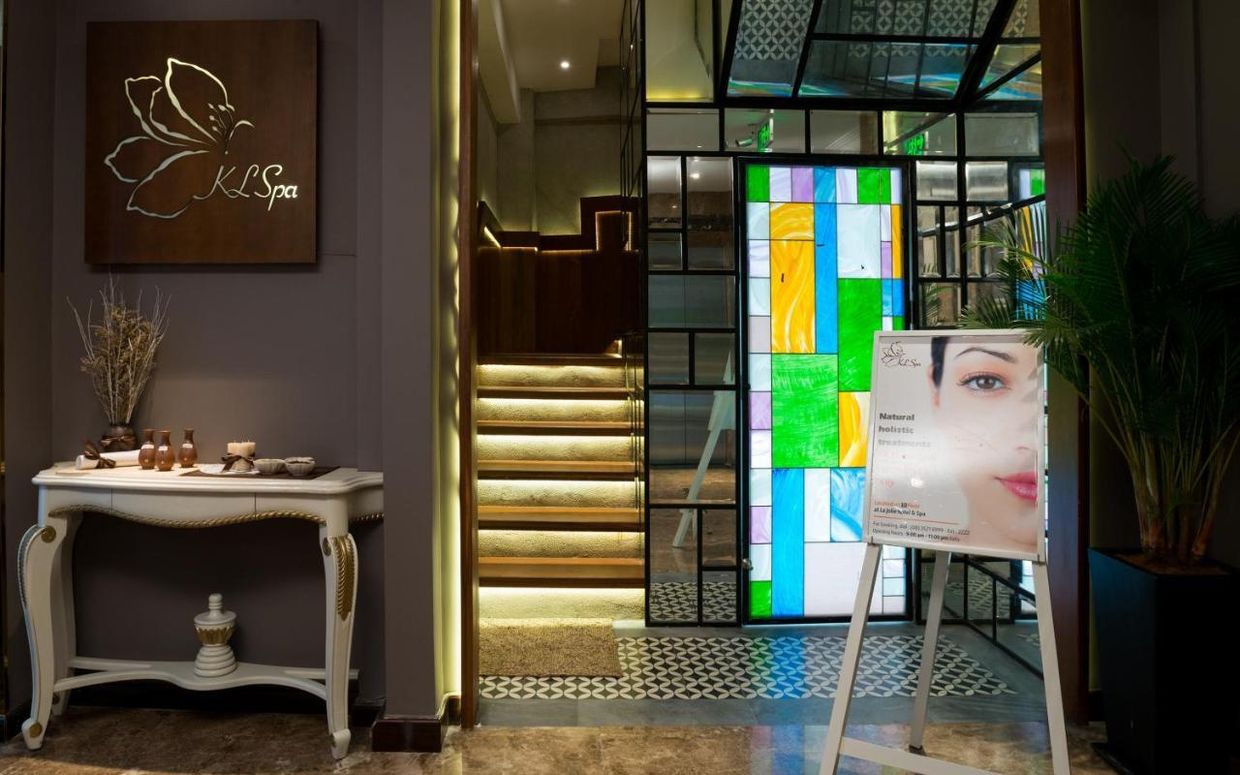 SILVERLAND JOLIE HOTEL - 5