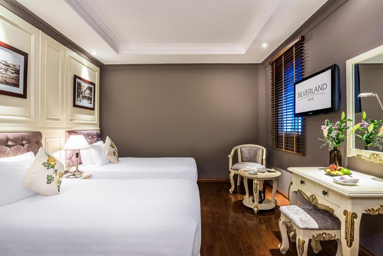 SILVERLAND JOLIE HOTEL - 10