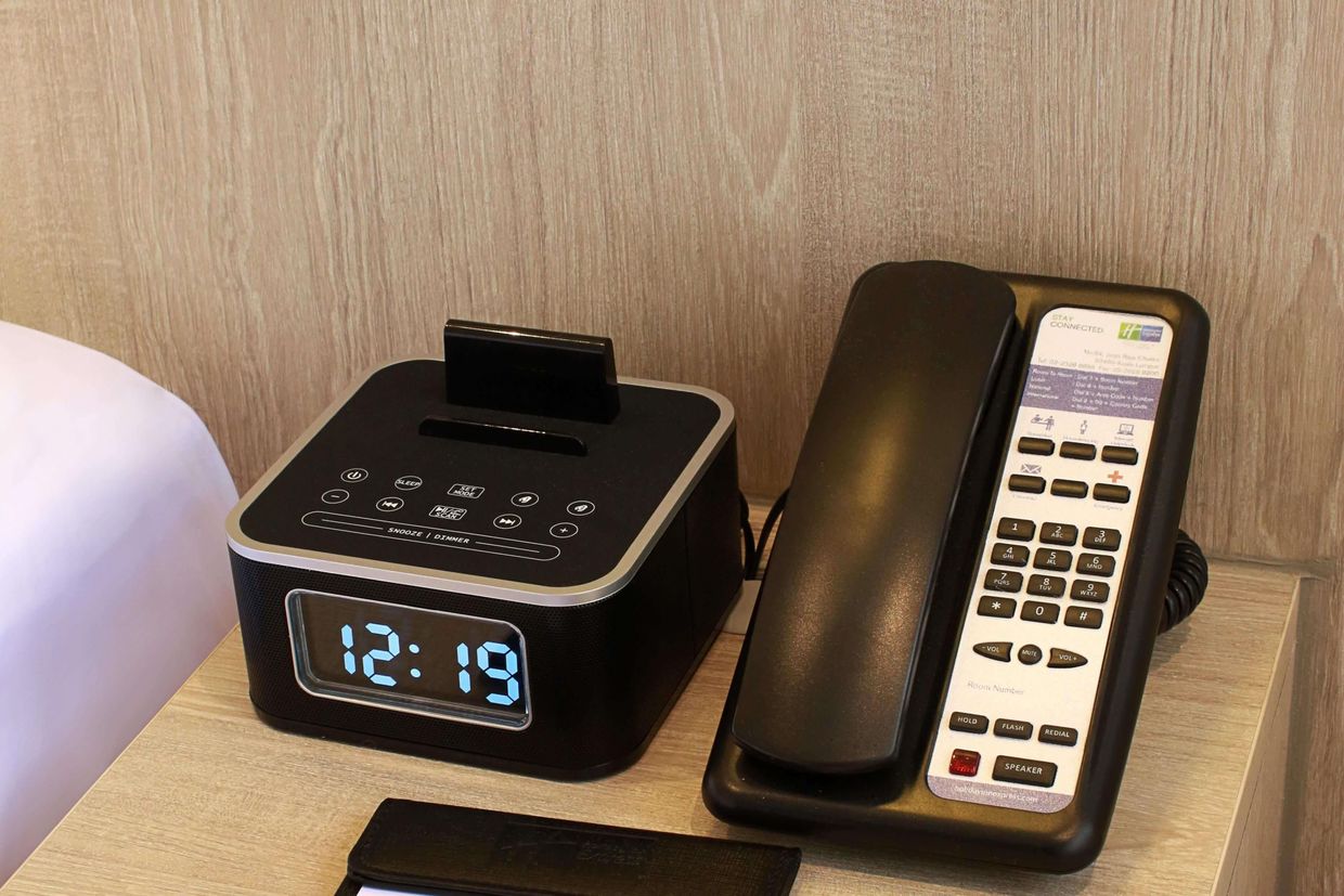 HOLIDAY INN EXPRESS - 23