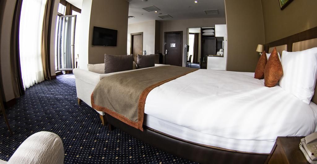 PARKSIDE HOTEL BAKU - 18