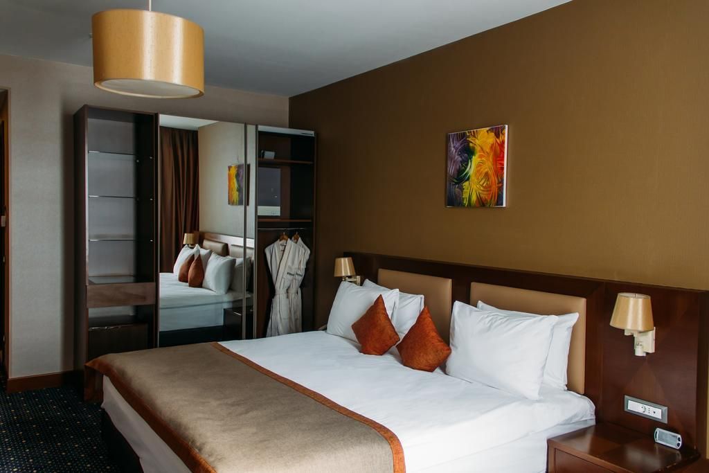 PARKSIDE HOTEL BAKU - 19