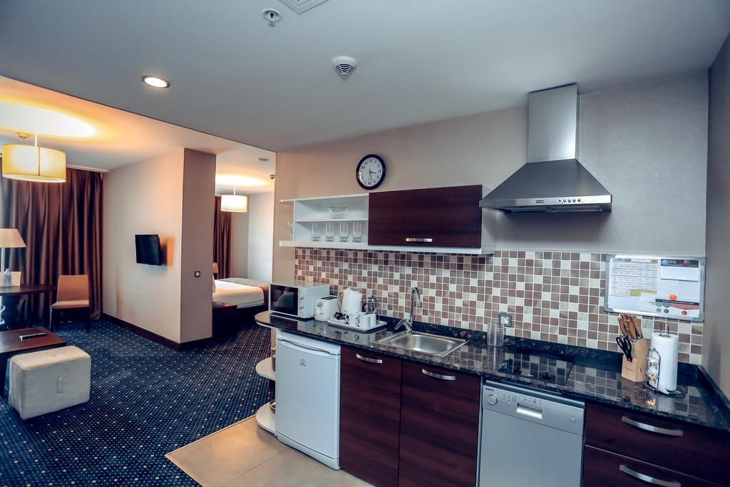 PARKSIDE HOTEL BAKU - 26