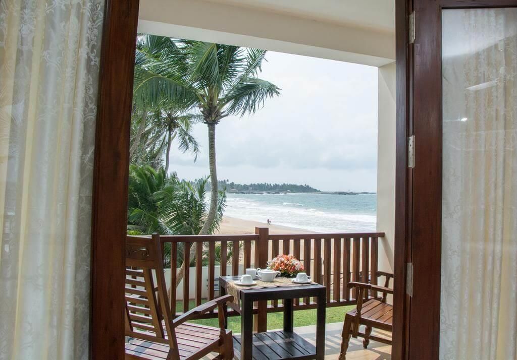 SAPPHIRE SEAS BEACHFRONT HOTEL - 8