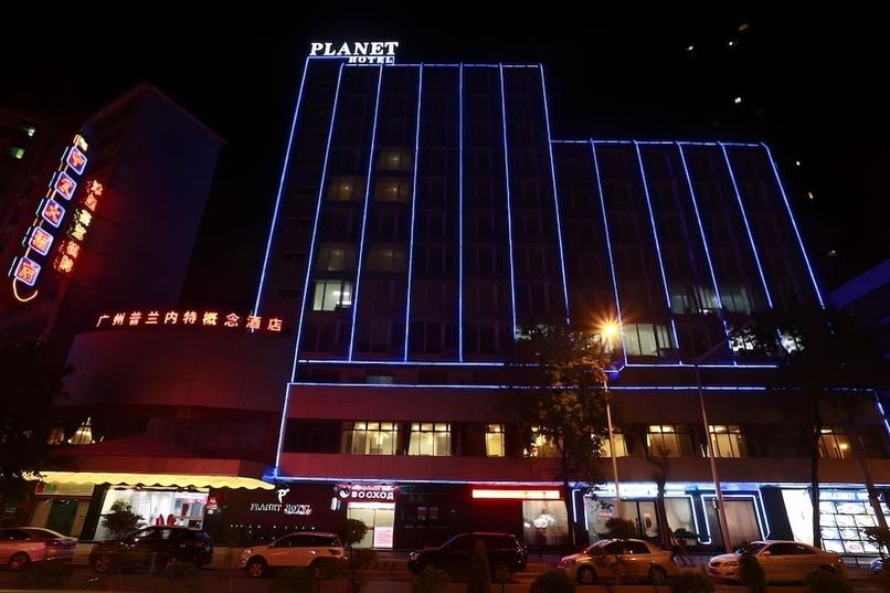 PLANET HOTEL - 1