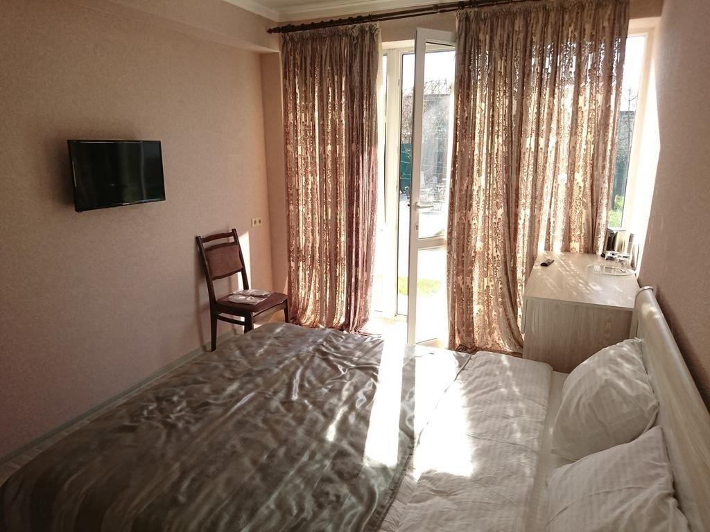 ГЕГА, отель стандарт - 11