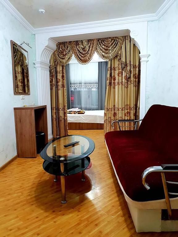 OLD STAR (ex. ILIKO) - 2