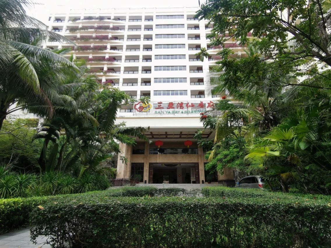 SANYA BAY ASGARD HOTEL - 4