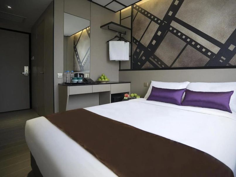 HOTEL 81 PREMIER HOLLYWOOD - 6