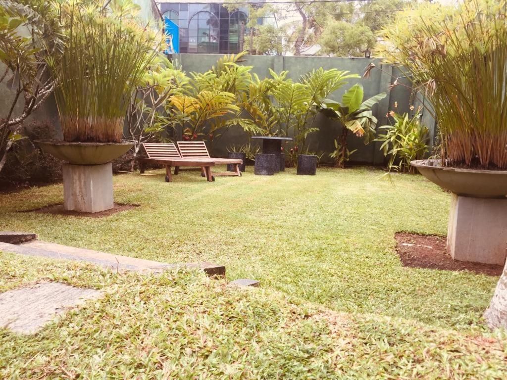 CRESCENT UNAWATUNA - 17