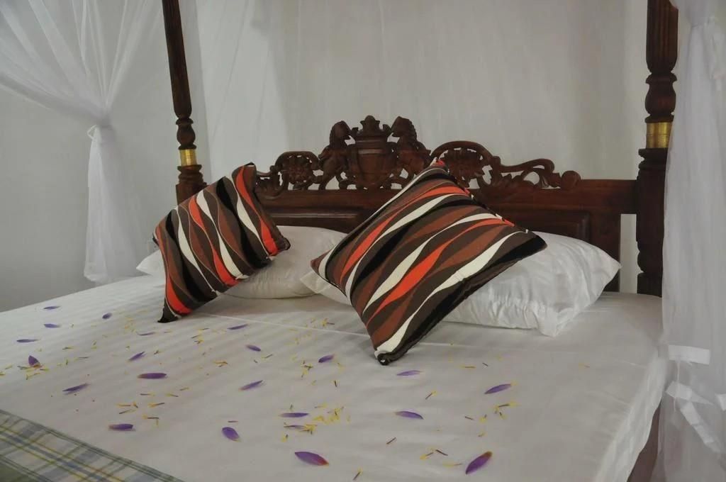 CRESCENT UNAWATUNA - 3