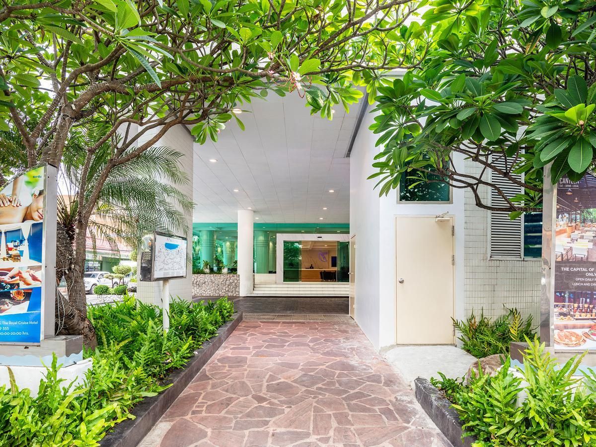 A-ONE NEW WING HOTEL - 4