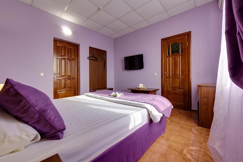 МАРТОН АМИГО, отель - 8