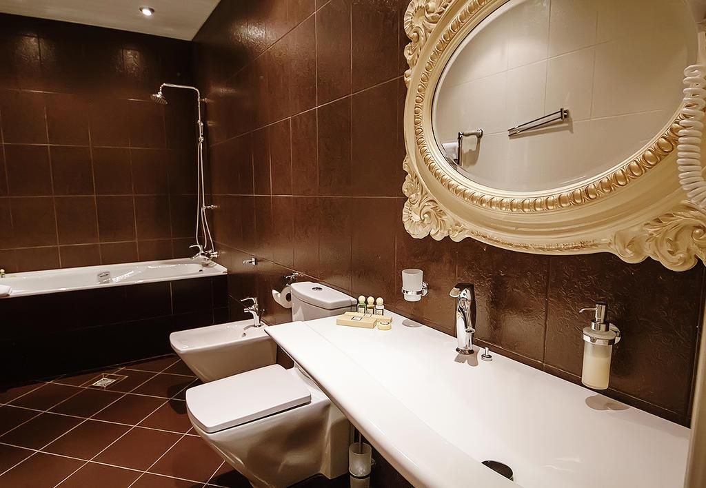 МЕРКУРИЙ, отель - 4