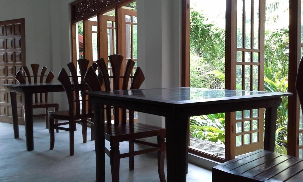 SRIMALIS RESIDENCE - 4