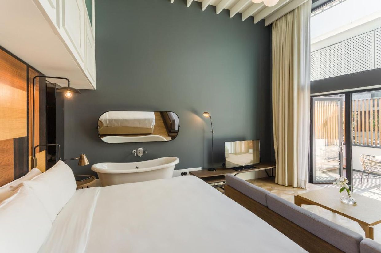 The Wings Hotel Collection - 33