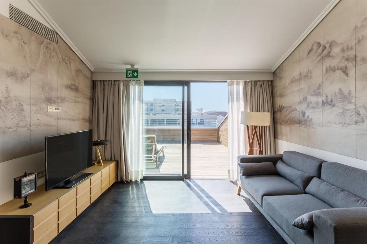 The Wings Hotel Collection - 10