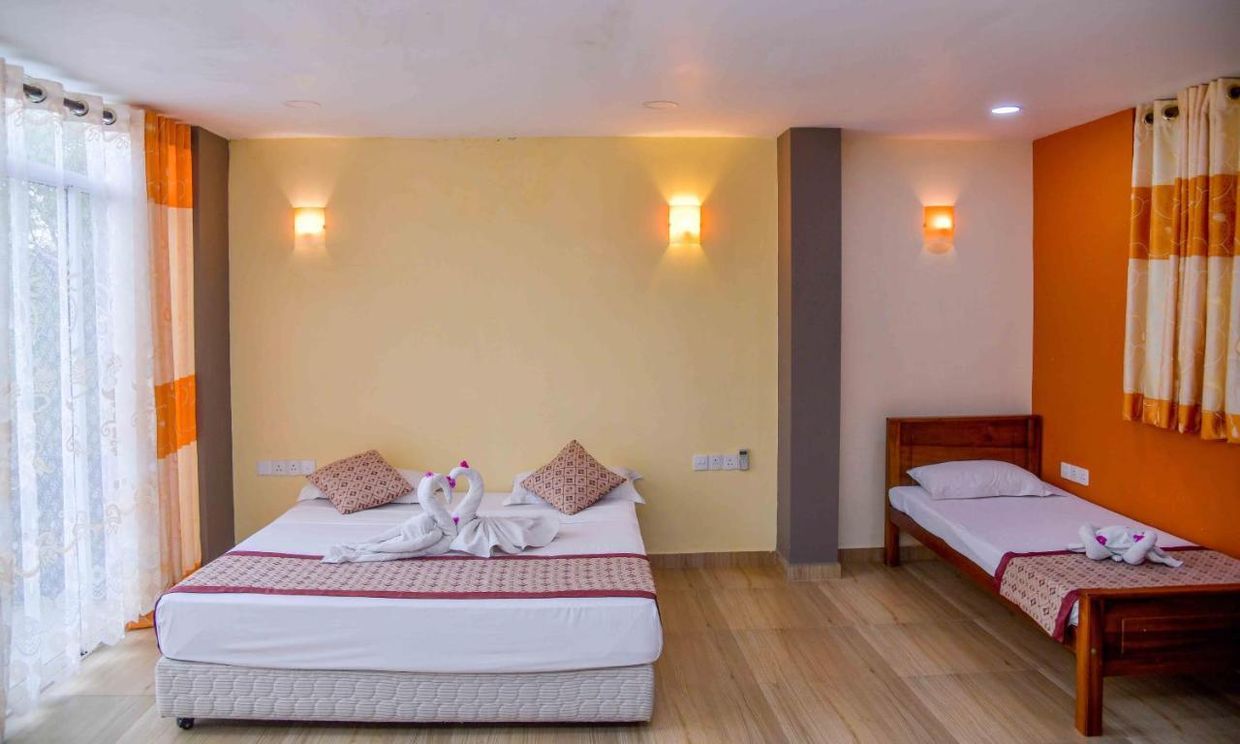 CEYLON SEA HOTEL - 12