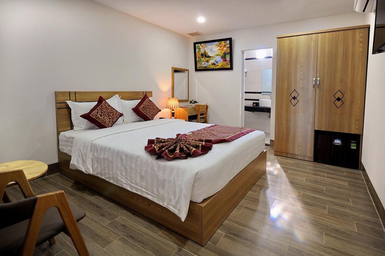 MAY NGU SAC - IRIDESCENT CLOUDS HOTEL - 2