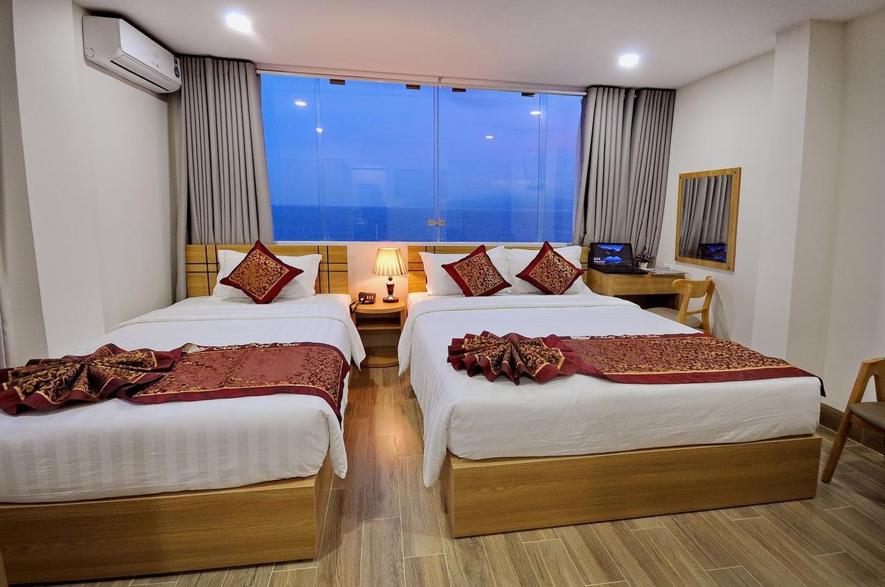 MAY NGU SAC - IRIDESCENT CLOUDS HOTEL - 11