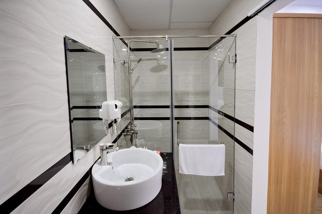 MAY NGU SAC - IRIDESCENT CLOUDS HOTEL - 13