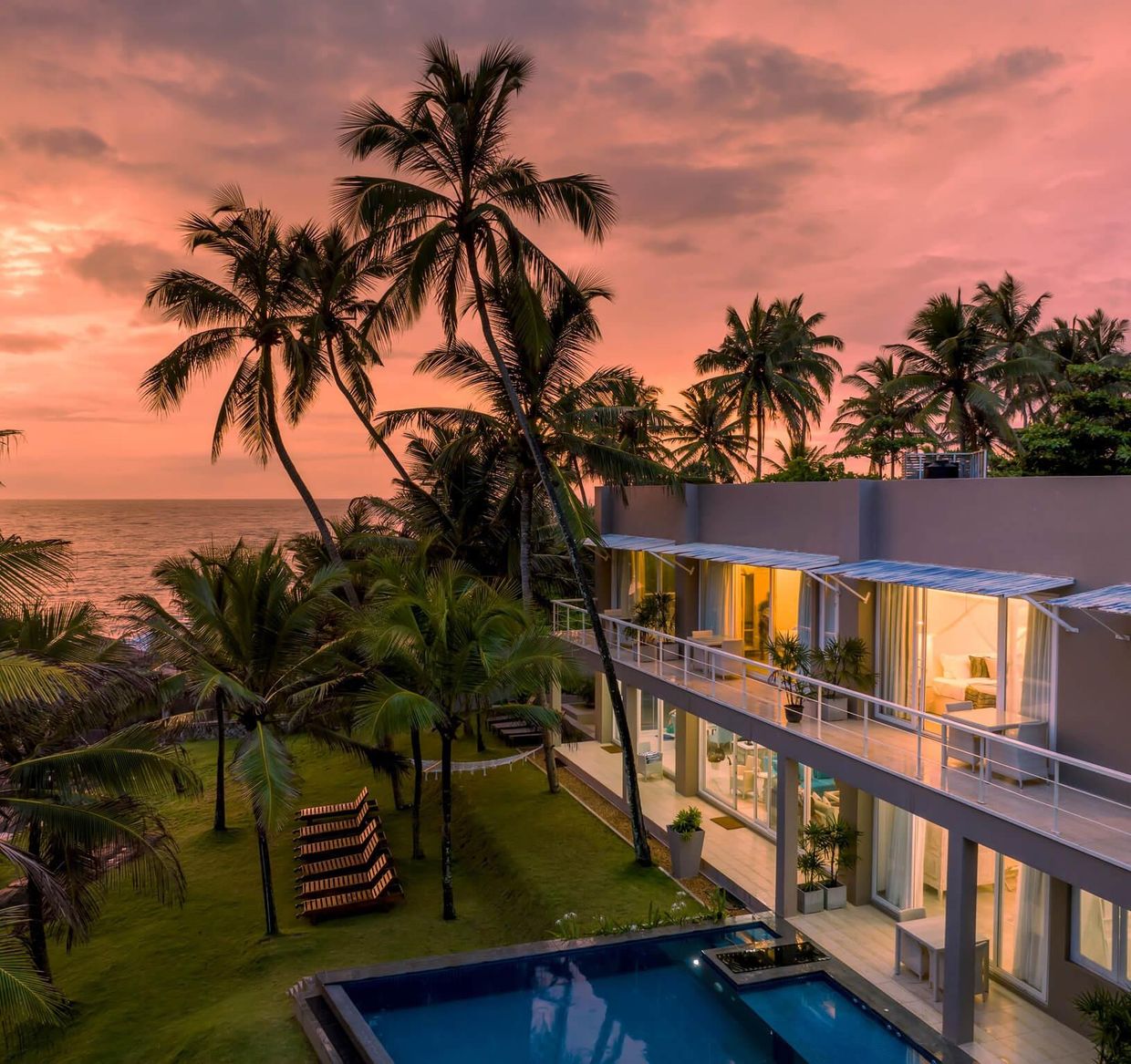 THE SANDALS BY EDWARDS COLLECTION - 1