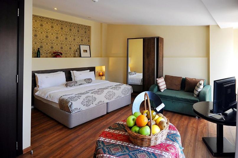 BOUTIQUE HOTEL TEKLA PALACE - 3