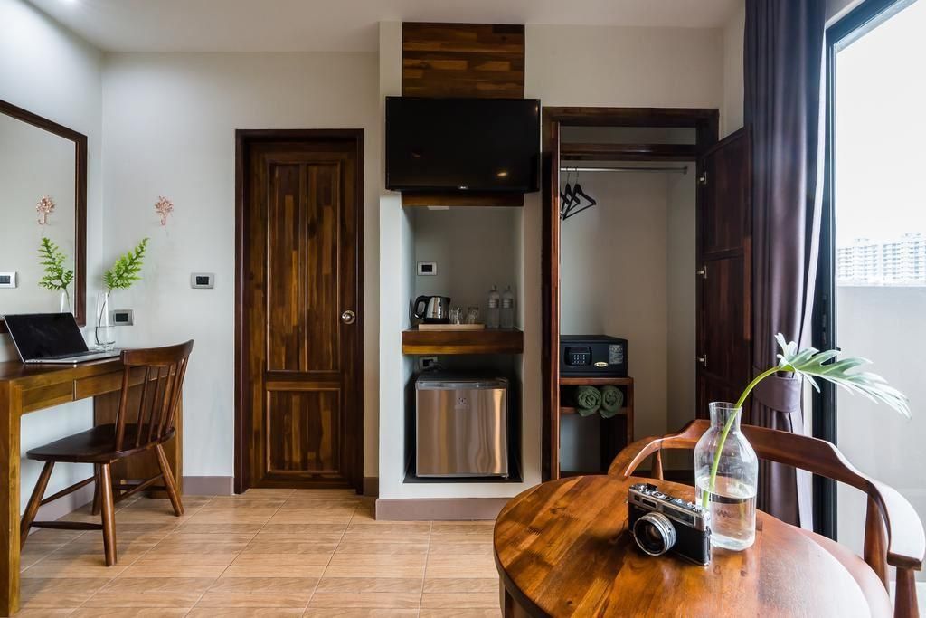 OLIVE TREE HOTEL - 8