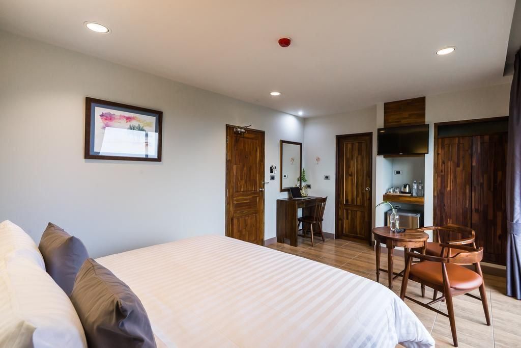 OLIVE TREE HOTEL - 9