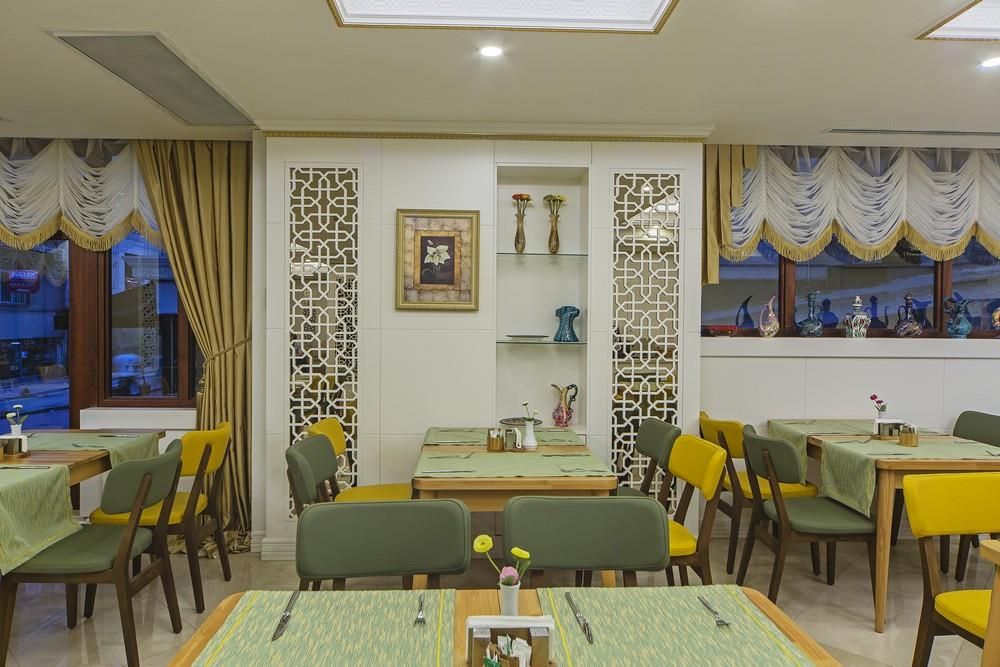 Grand Naki Hotel - 11