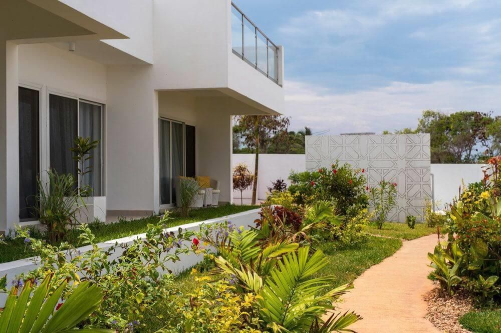 NUNGWI DREAMS BY MANTIS - 4