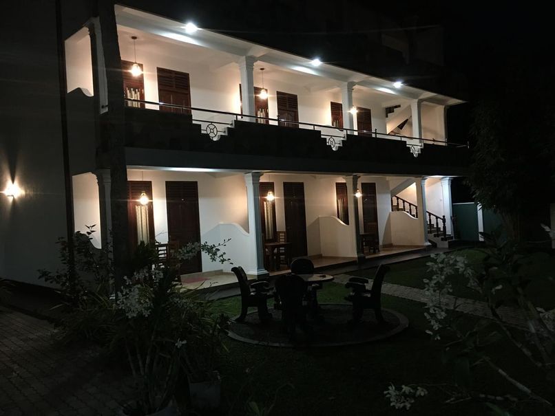 VILLA DE WHITE SAMBUR - 2