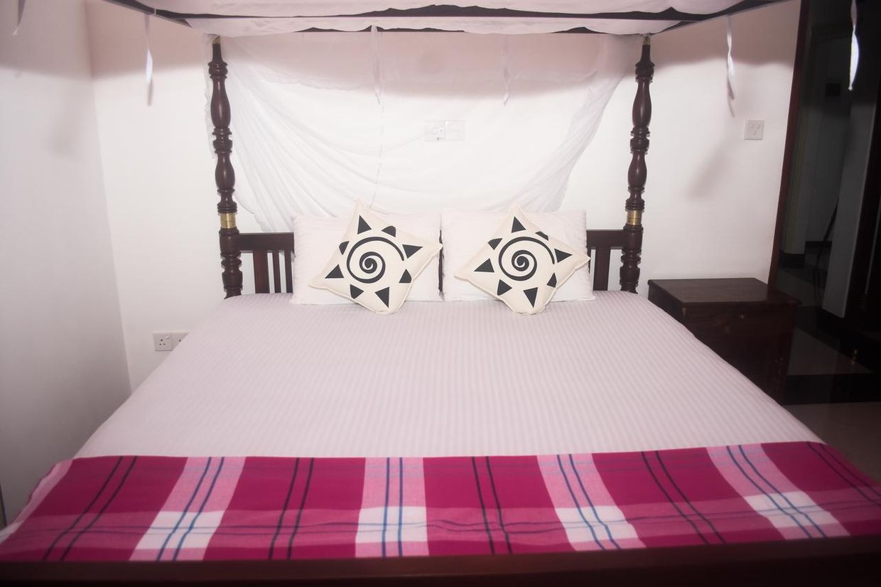 VILLA DE WHITE SAMBUR - 31