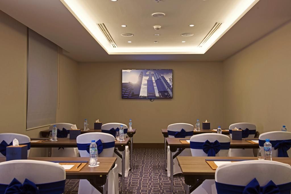 MENA PLAZA HOTEL AL BARSHA - 4