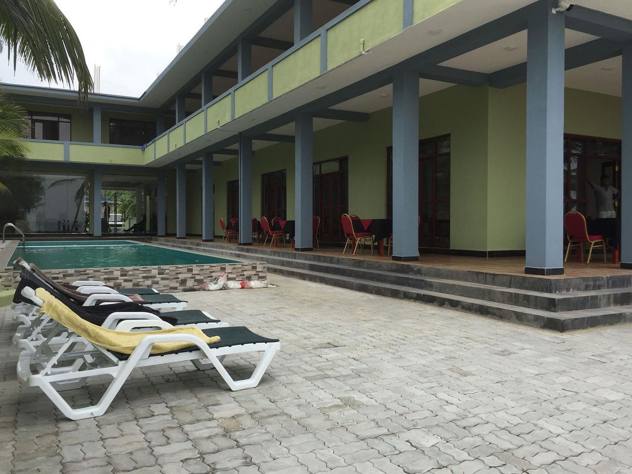 SERENADE BEACH HOTEL - 16