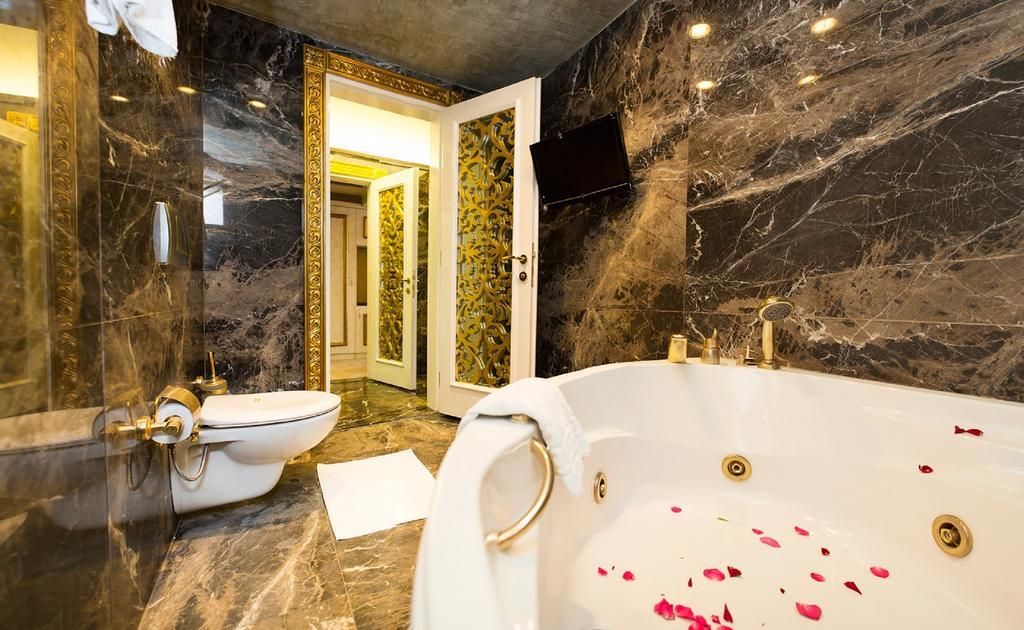 Buyuk Hamit Hotel - 2