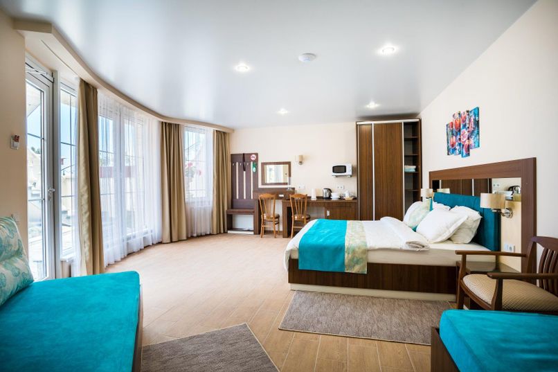 ГРАНАТОВОЕ ПОМЕСТЬЕ, отель - 2