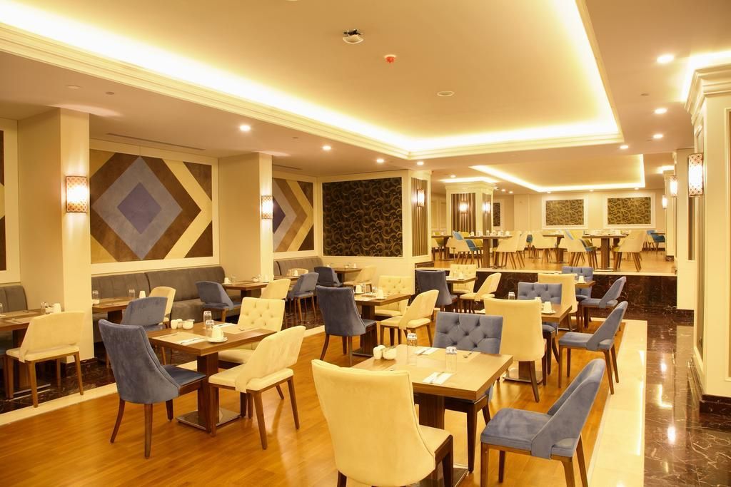 Ramada Hotel & Suites by Wyndham Istanbul Merter - 21