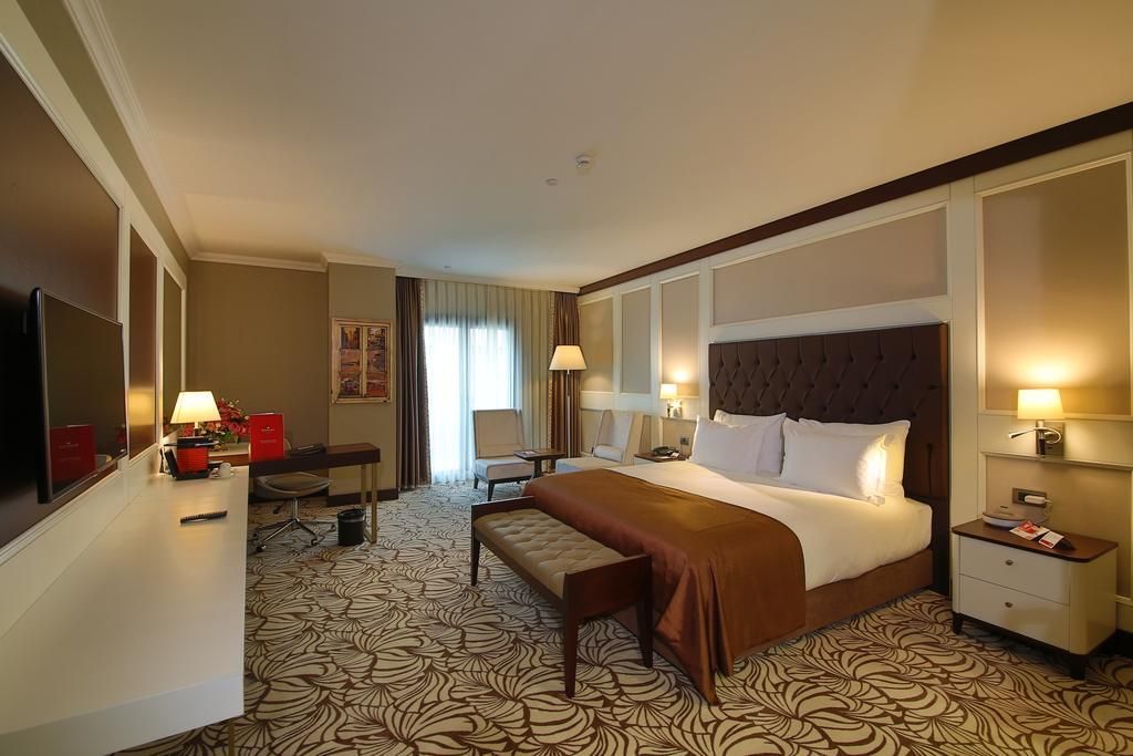 Ramada Hotel & Suites by Wyndham Istanbul Merter - 7